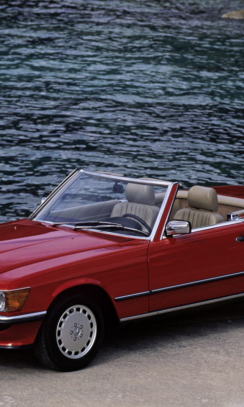 Mercedes-Benz SL-Klasse (R107) '1971–89.jpg