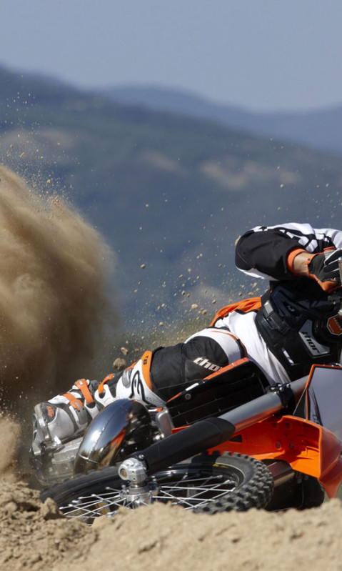 KTM_250_EXC_2010_06_1440x900.jpg