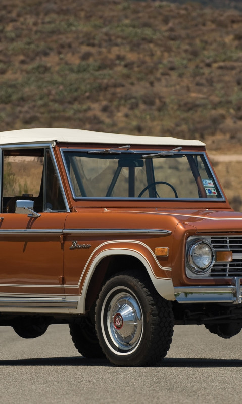 Ford Bronco '1966–77.jpg