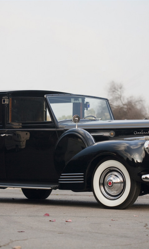 Packard 160 Panel Brougham by Rollston '1941.jpg