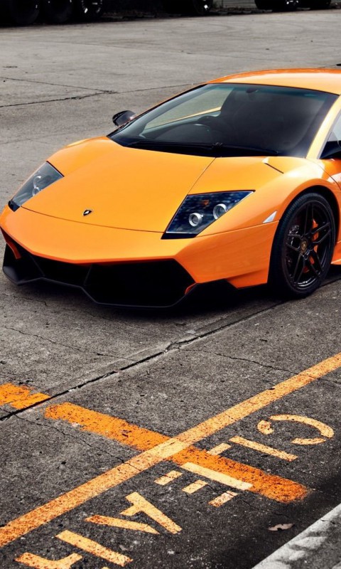 orange huracan