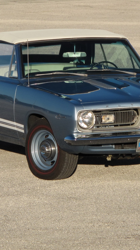 Plymouth Barracuda Convertible '1967.jpg