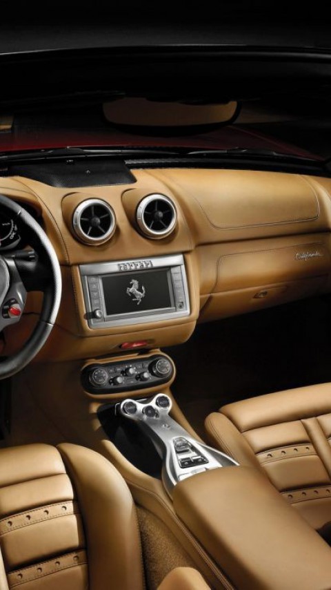 ferrari_california_26.jpg