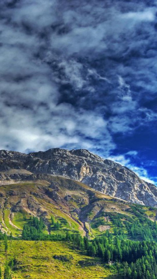 mountains clouds