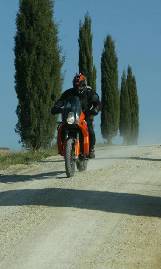 KTM_950_Adventure_S_2003_15_1440x900.jpg