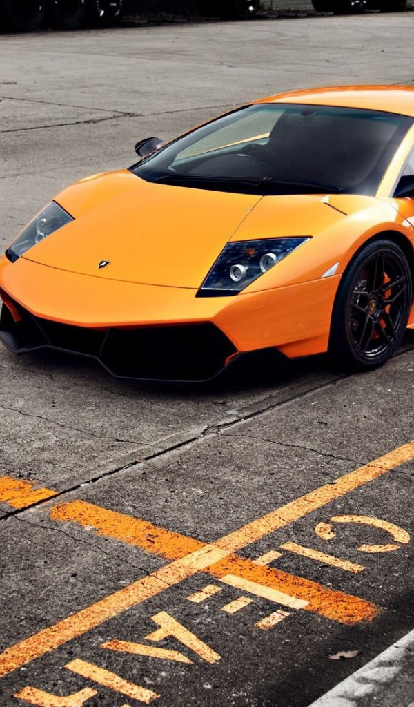 orange huracan