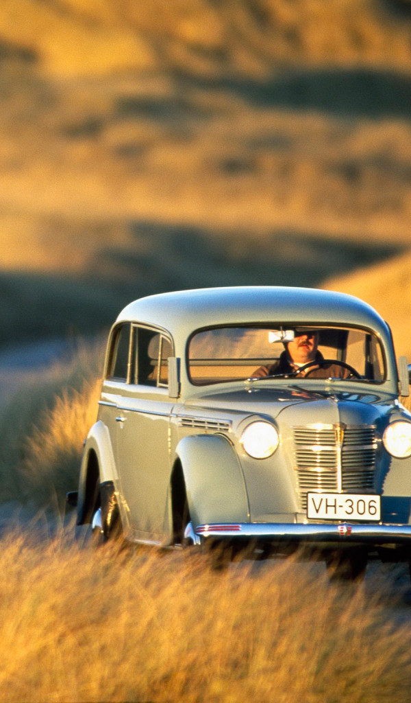 Opel Kadett 2-door Limousine (K38) '1937–40.jpg