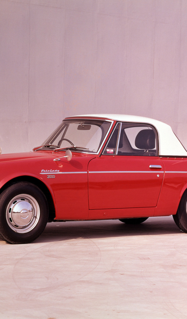 Datsun Fairlady 2000 (SR311) '1967–70.jpg