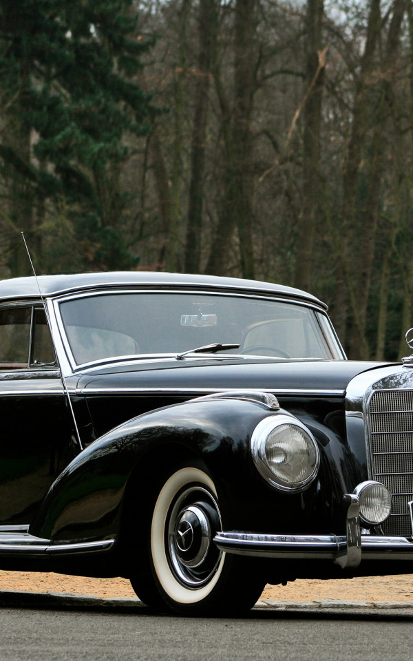 Mercedes-Benz 300S (W188) '1952–55.jpg