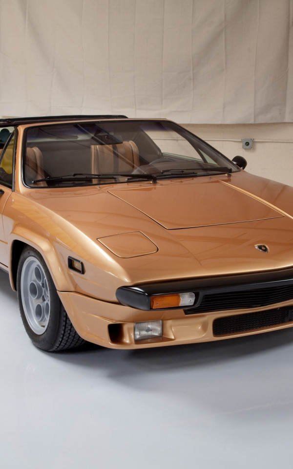 Lamborghini Silhouette '1976–78.jpg