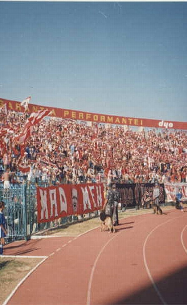 1999-Dinamo.jpg