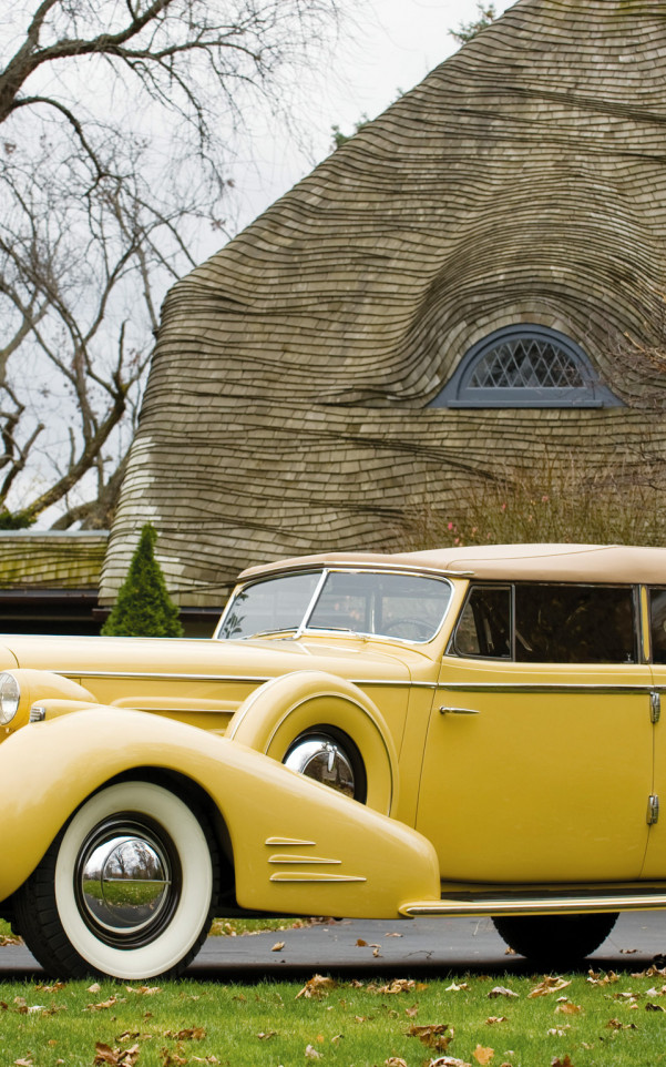 Cadillac V16 452-D Imperial Convertible Sedan '1935.jpg