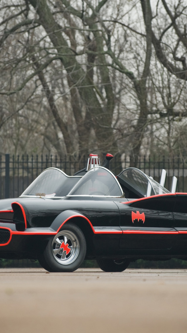 Lincoln Futura Batmobile by Barris Kustom '1966.jpg