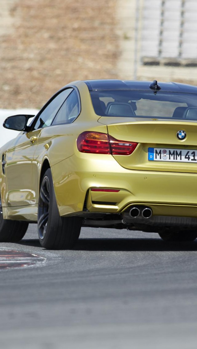 BMW M4 Coupe 2015 28