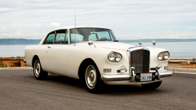 Bentley S3 Continental Coupe by Mulliner & Park Ward '1964.jpg