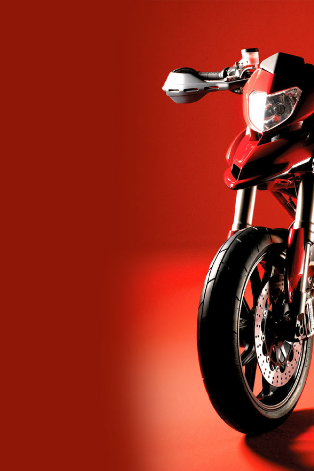 Ducati_h_Hypermotard_2006_01_1440x900.jpg