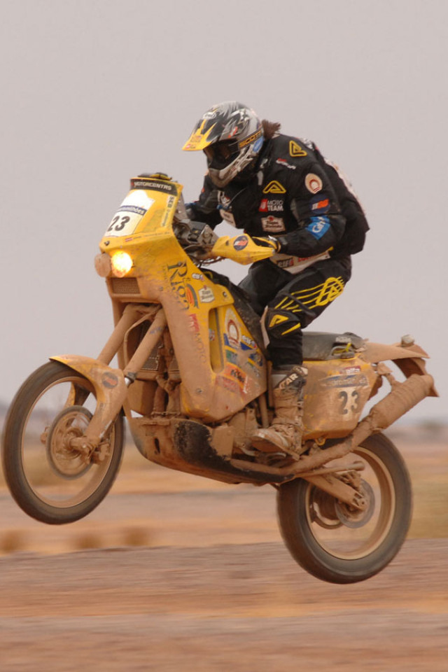 KTM__Dakar_2007_53_1440x900.jpg