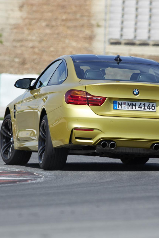 BMW M4 Coupe 2015 28