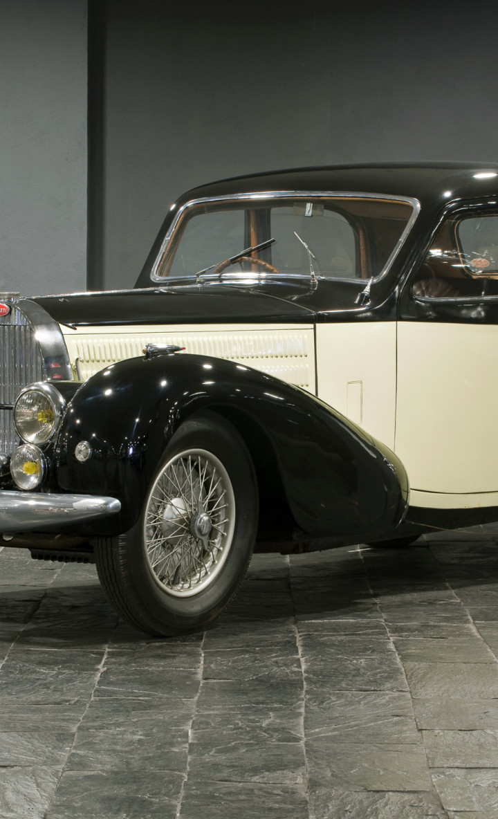 Bugatti Type 57C Berline '1937.jpg