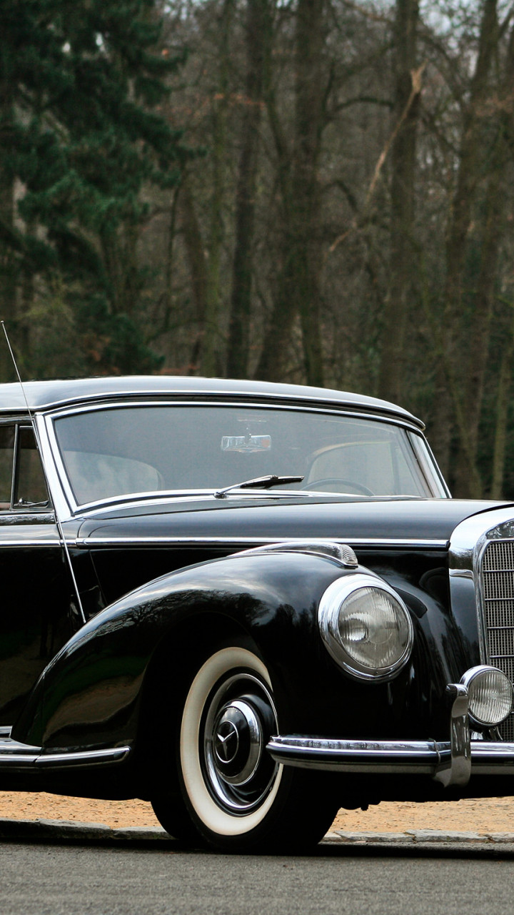 Mercedes-Benz 300S (W188) '1952–55.jpg