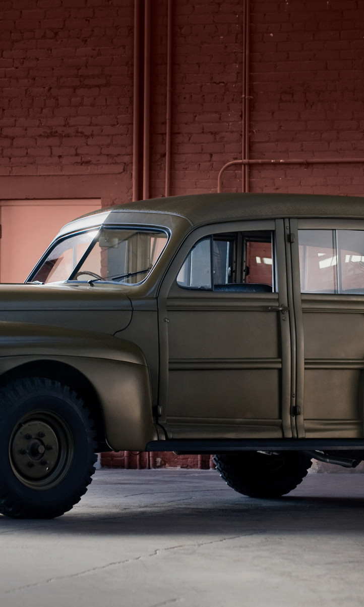 Ford C11 ADF Staff Car '1941.jpg