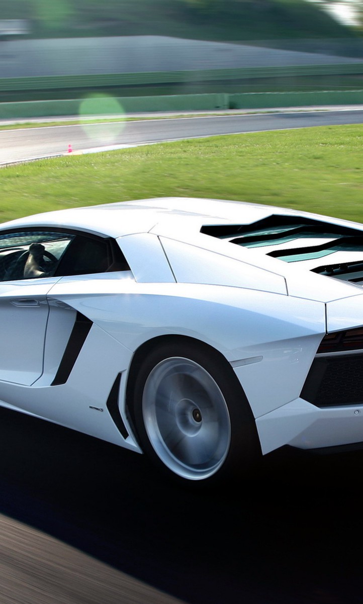 Lamborghini (1).jpg