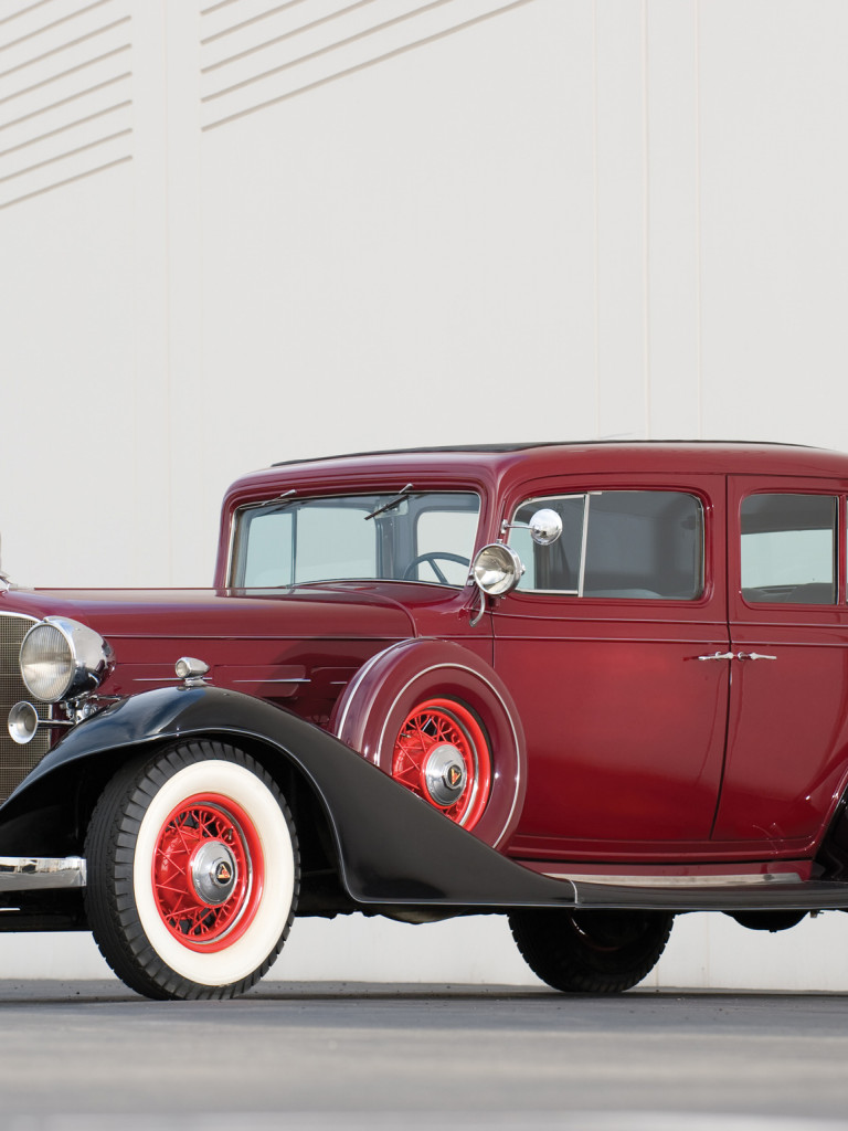 Cadillac V8 355-C Sedan '1933.jpg