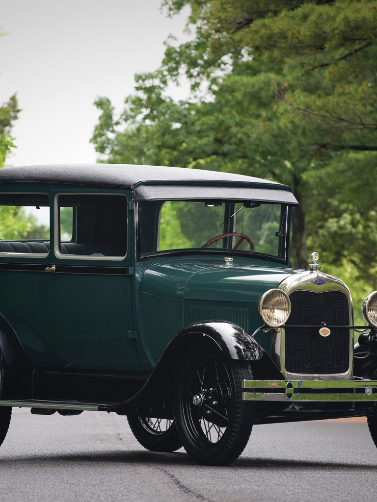 Ford Model A Tudor '1928.jpg