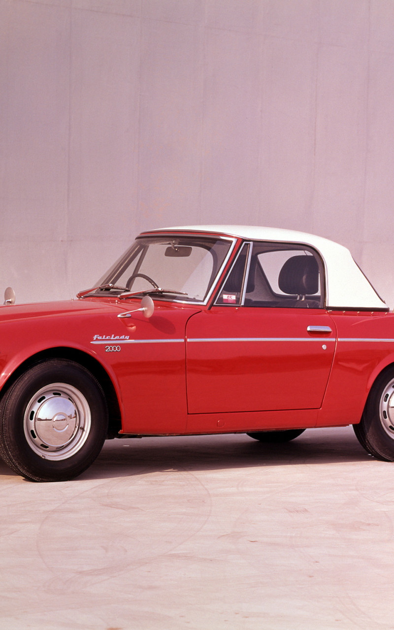 Datsun Fairlady 2000 (SR311) '1967–70.jpg