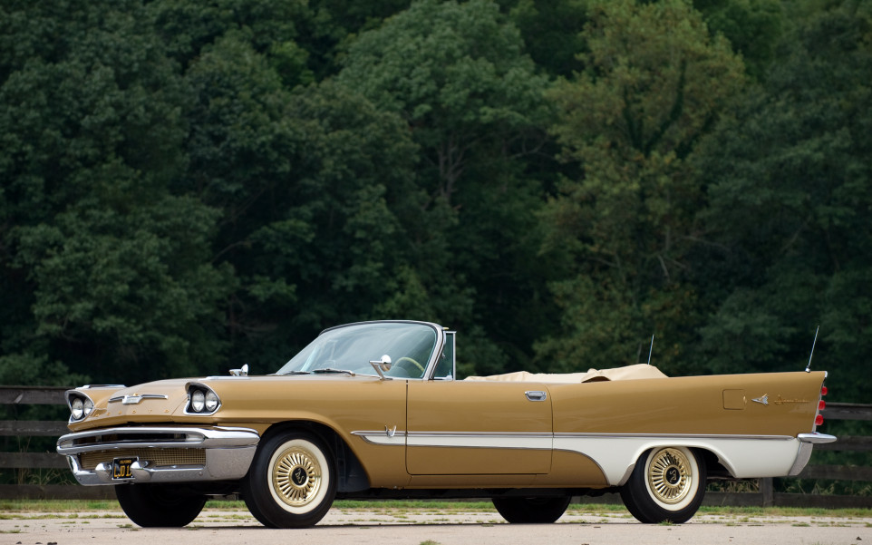 DeSoto Adventurer Convertible '1957.jpg