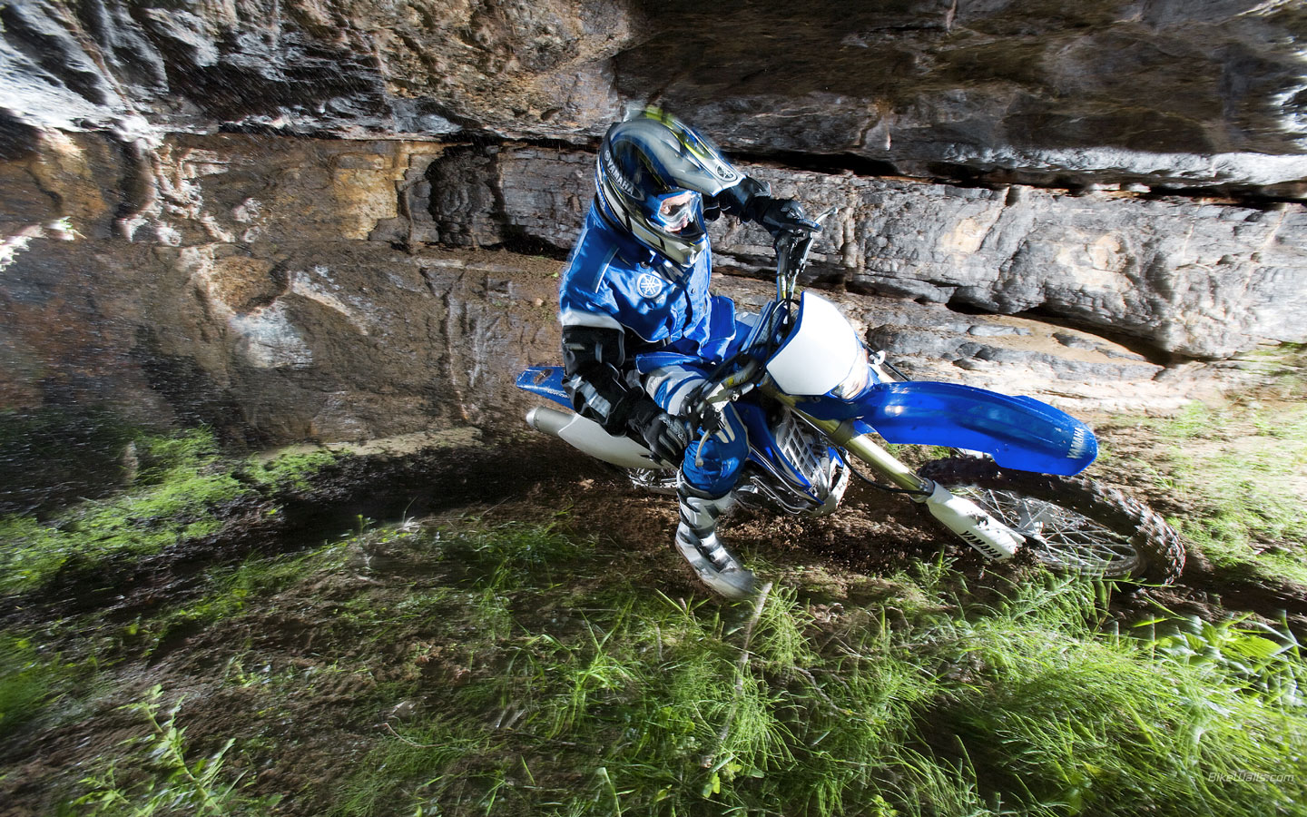 Yamaha_WR450_2008_07_1440x900.jpg