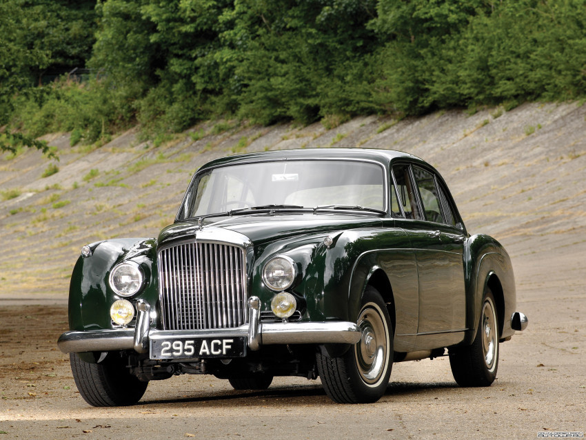 Tapeta Bentley S2 Continental Flying Spur '1959–62.jpg