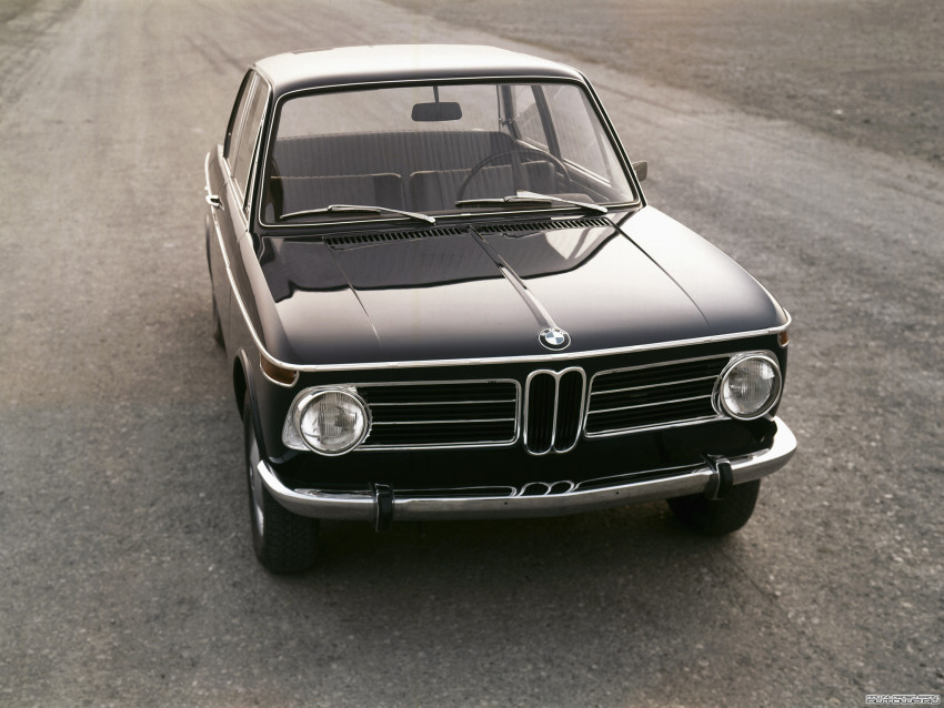 Tapeta BMW 2002 (E10) '1968–75.jpg