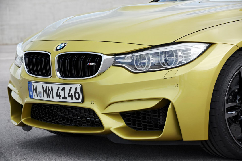 Tapeta BMW M4 Coupe 2015 61