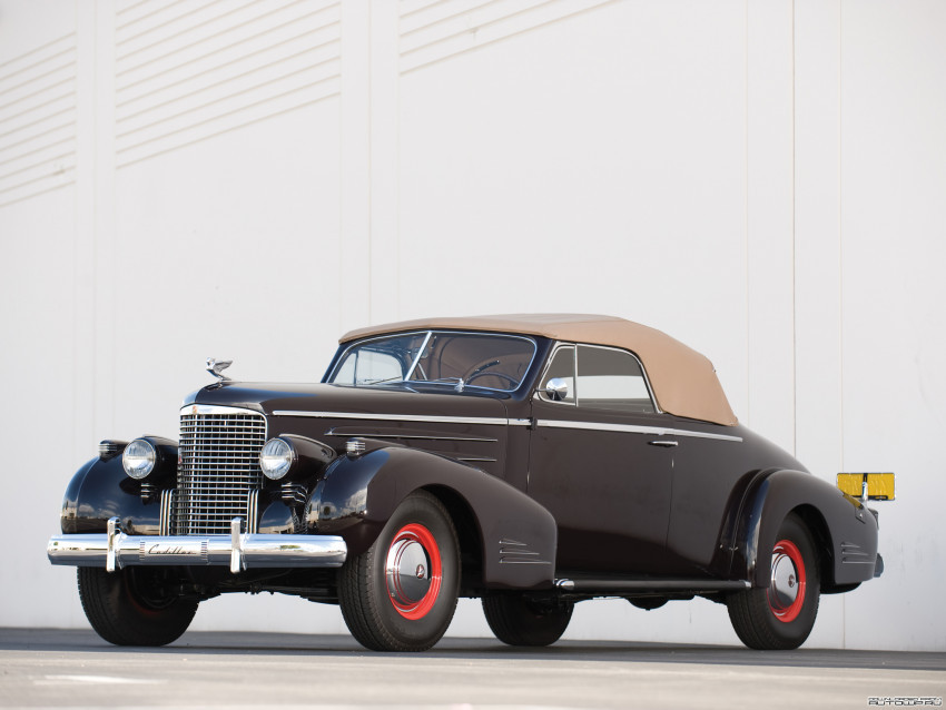 Tapeta Cadillac V16 Series 90 Convertible Coupe '1938.jpg