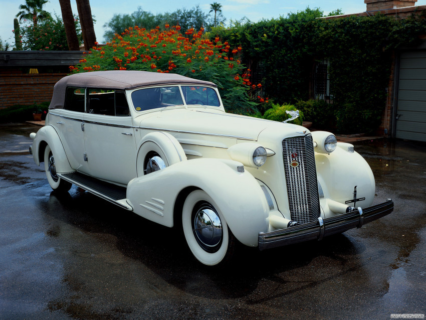 Tapeta Cadillac V16 Series 90 Town Cabriolet '1936.jpg