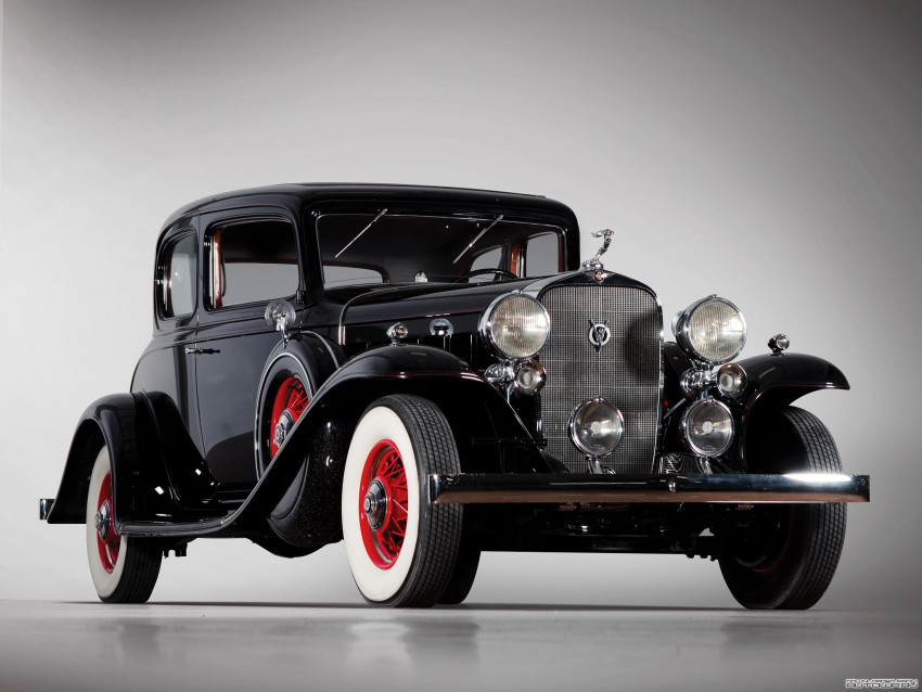 Tapeta Cadillac V8 355-B Coupe by Fisher '1932.jpg