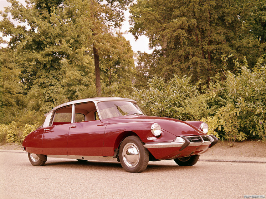 Tapeta Citroën DS 19 '1955–68.jpg