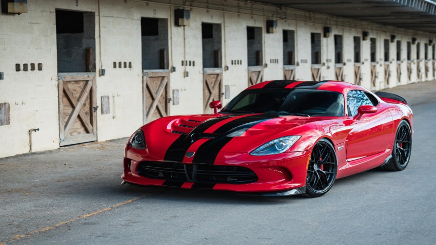 Tapeta Dodge Viper GTS