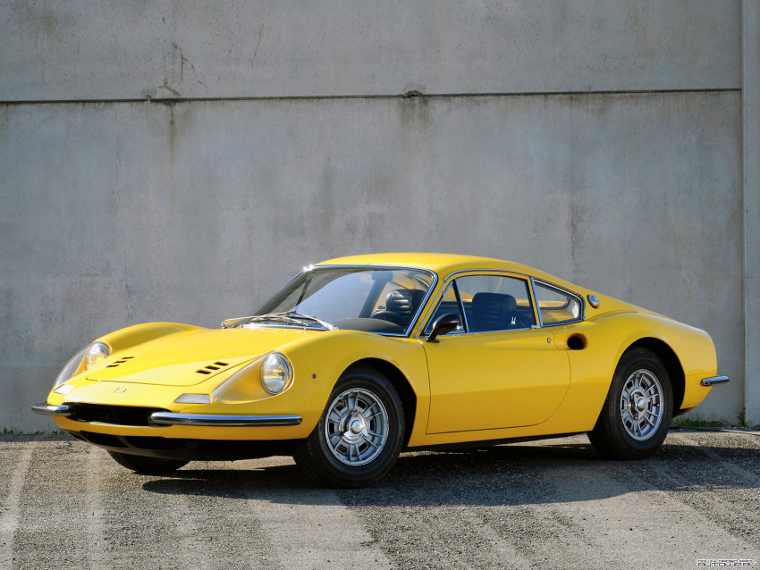Tapeta Ferrari Dino 206 GT '1968–69.jpg