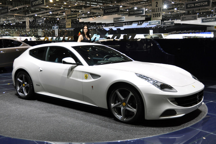 Tapeta Ferrari FF (1).jpg