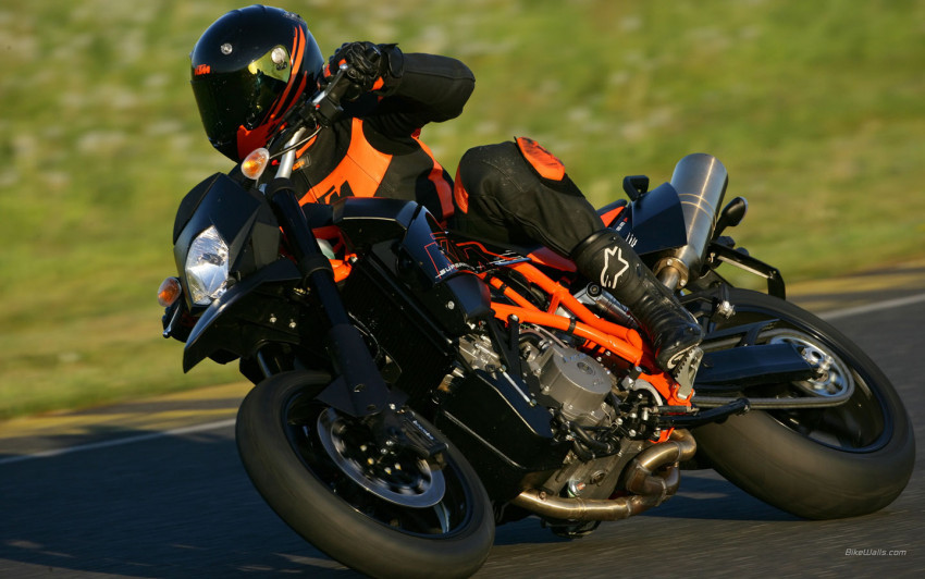 Tapeta KTM_SMR_950-aa_2007_02_1440x900.jpg