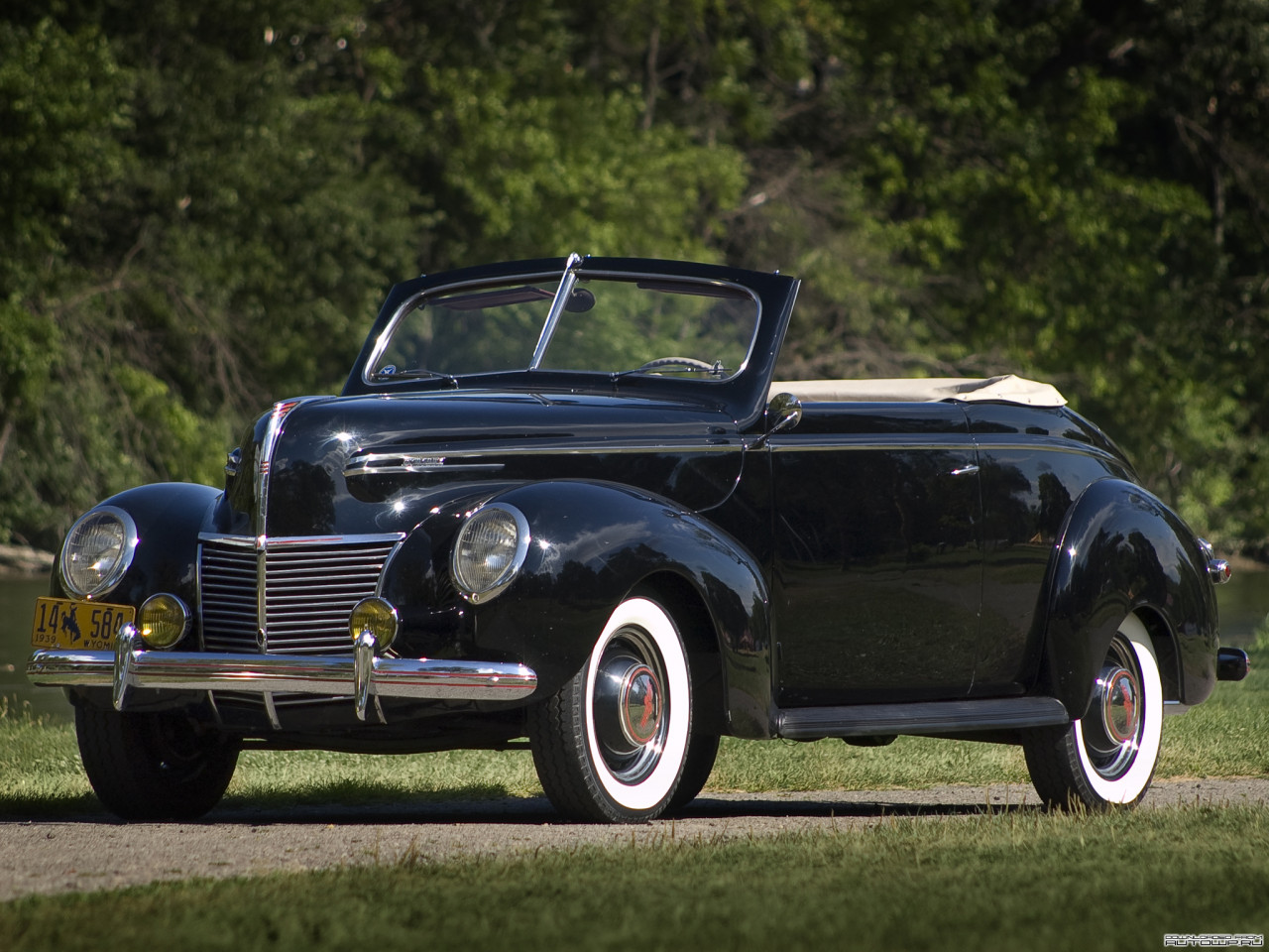 Tapeta Mercury Convertible Club Coupe (99A) '1939.jpg