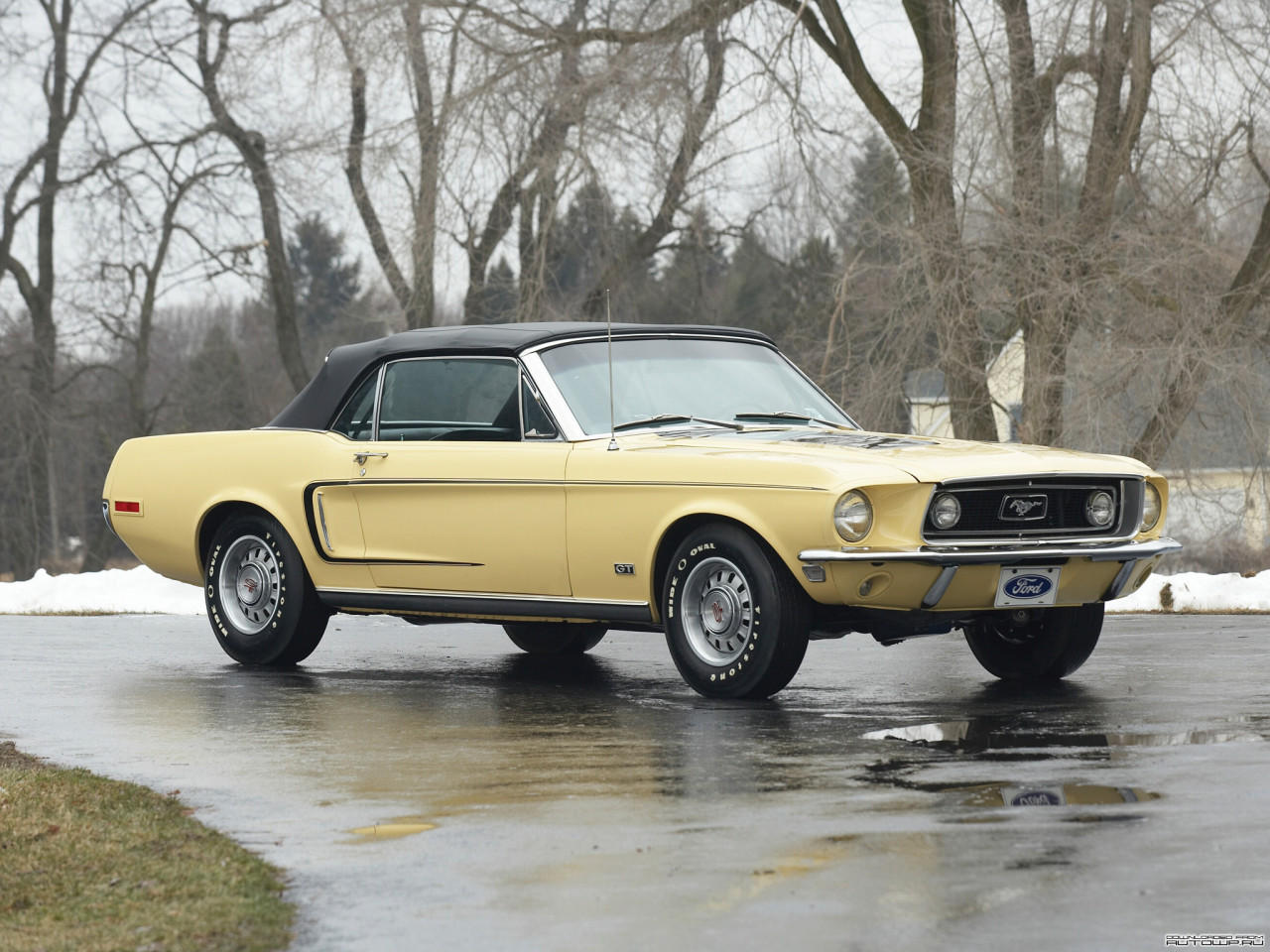 Tapeta Mustang GT Convertible '1968.jpg