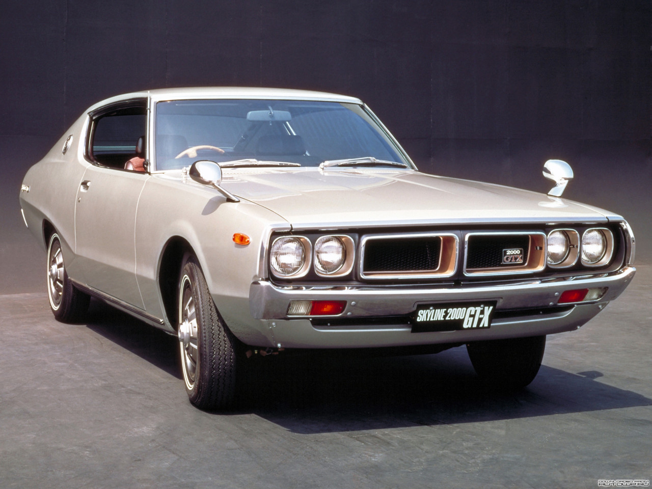 Tapeta Nissan Skyline 2000GT-X Coupe (KGC110) '1972–75.jpg