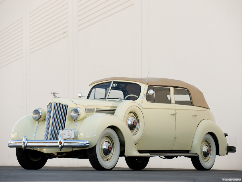 Tapeta Packard Eight Convertible Sedan '1938.jpg