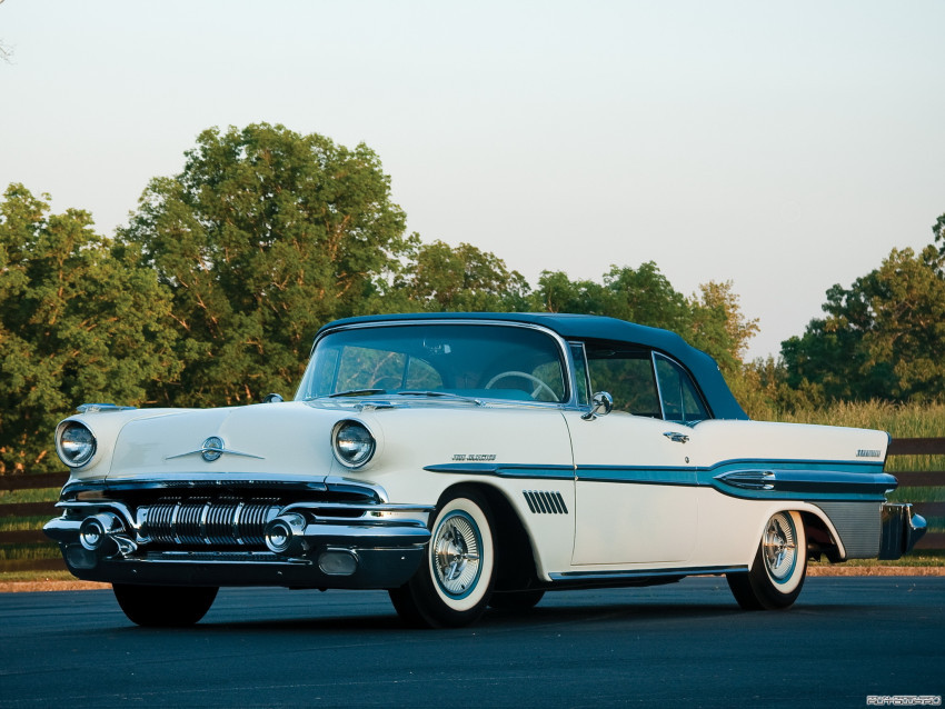 Tapeta Pontiac Bonneville Convertible '1957 1.jpg