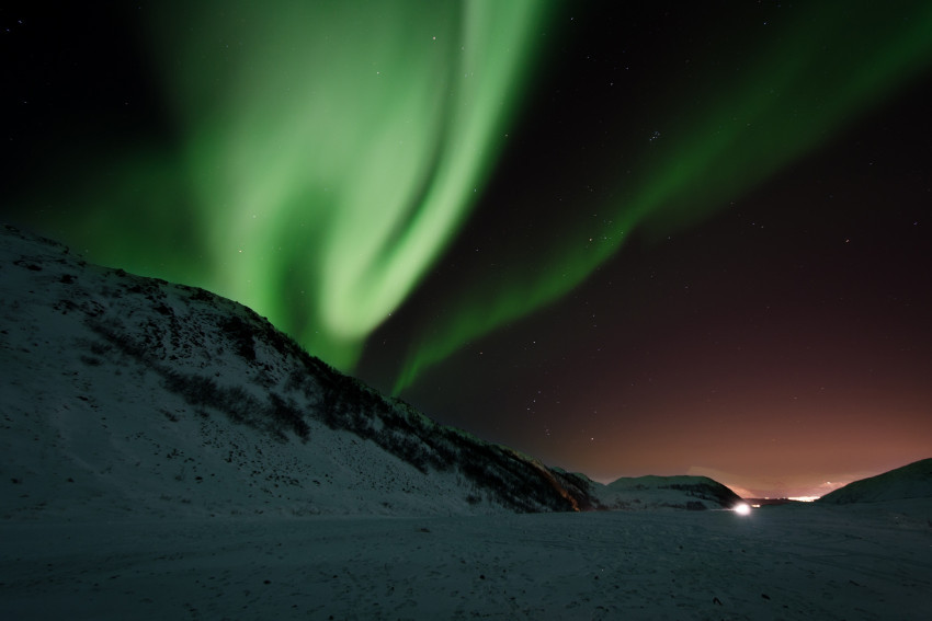 Tapeta Zorza Polarna pod Aurora Borealis, śnieg