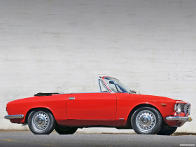 Tapeta Alfa Romeo Giulia Sprint GTС (105) '1964–66.jpg