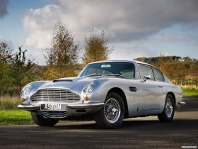 Tapeta Aston Martin DB6 '1965–69.jpg
